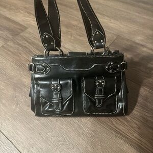 Chic Black Handbag with Stitch Detail